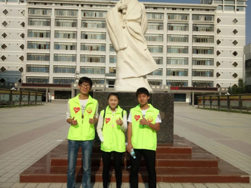 我院绿色环保志愿者协会邀参加“甘肃中医大学根与芽”交流会