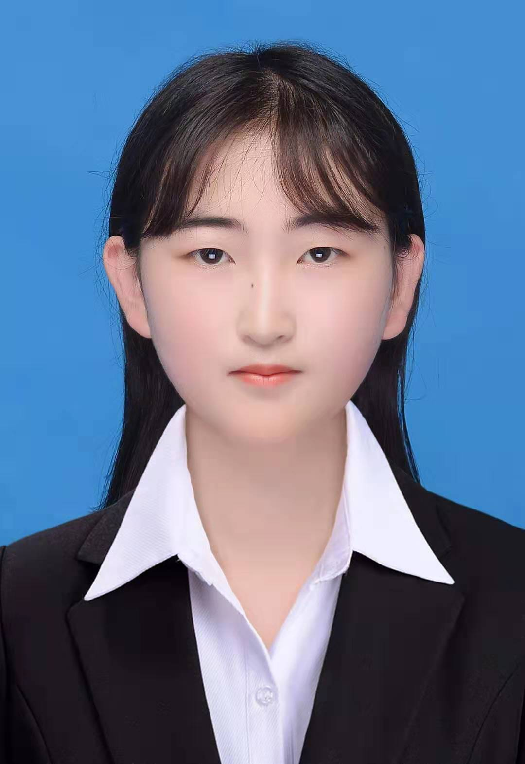 教师：莫娣娃